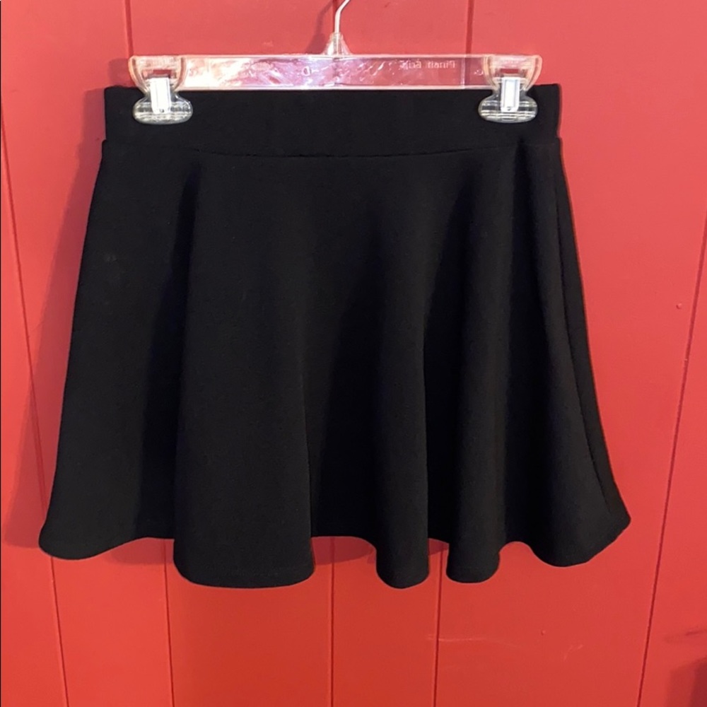 Black Pleated Mini Skirt